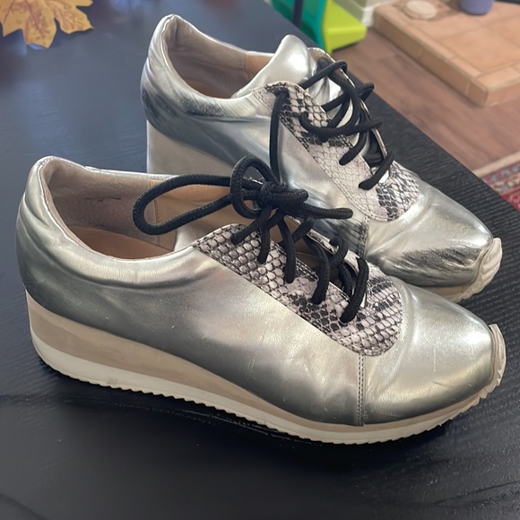 Yun yun Sun by Miss wifi silver platform sneakers size 38 leather metallic lace - Picture 2 of 13